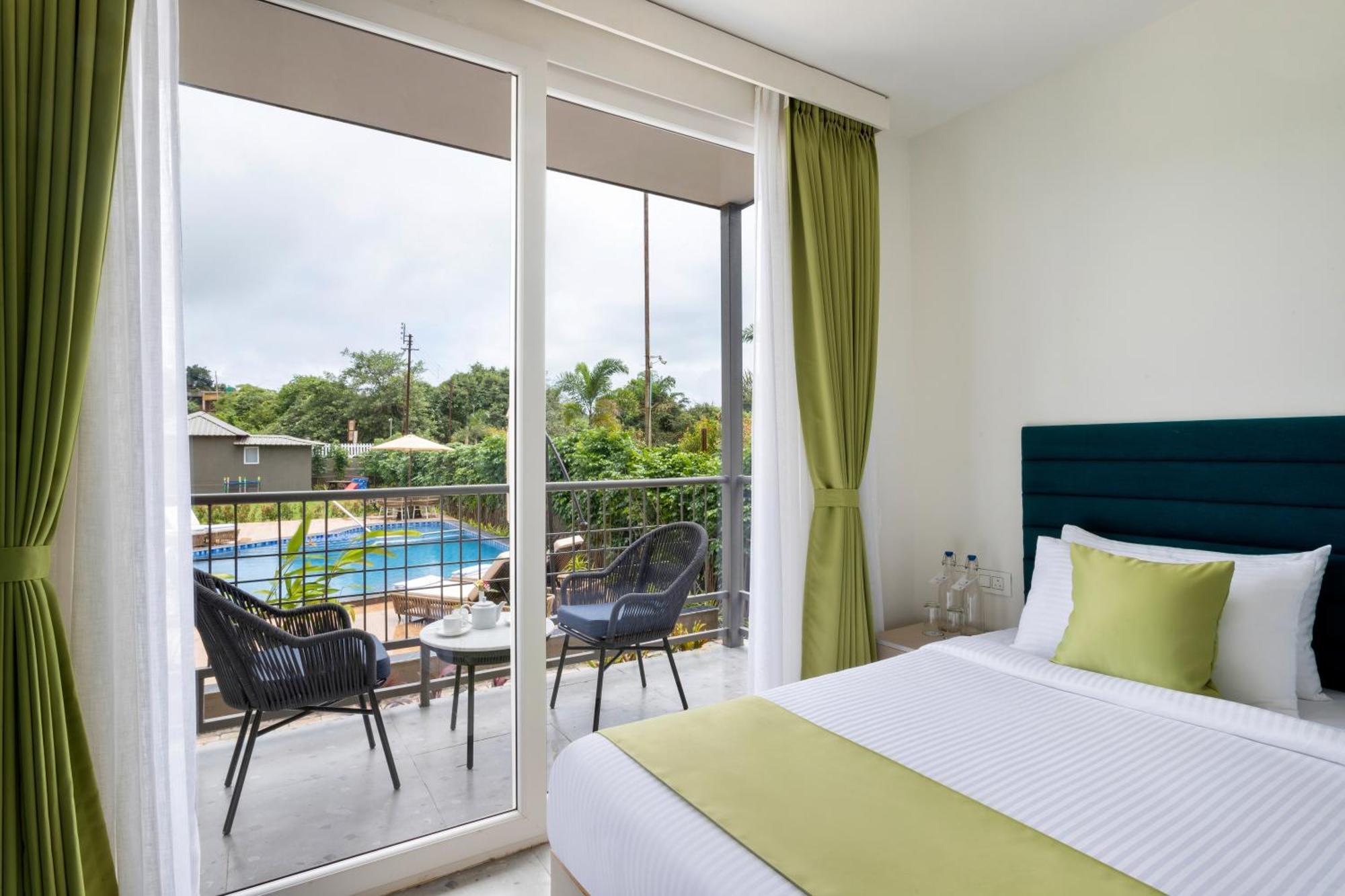 Stone Wood Hotel Amboli מראה חיצוני תמונה