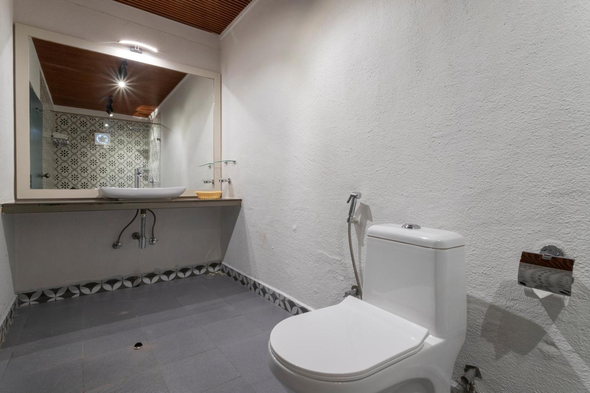 Stone Wood Hotel Amboli מראה חיצוני תמונה